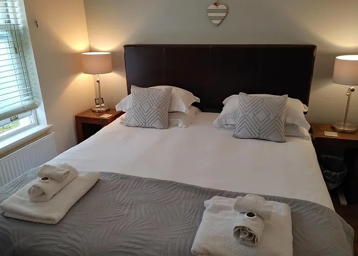 The Bath House Apartments - Free 1St Breakfast - Free Parking