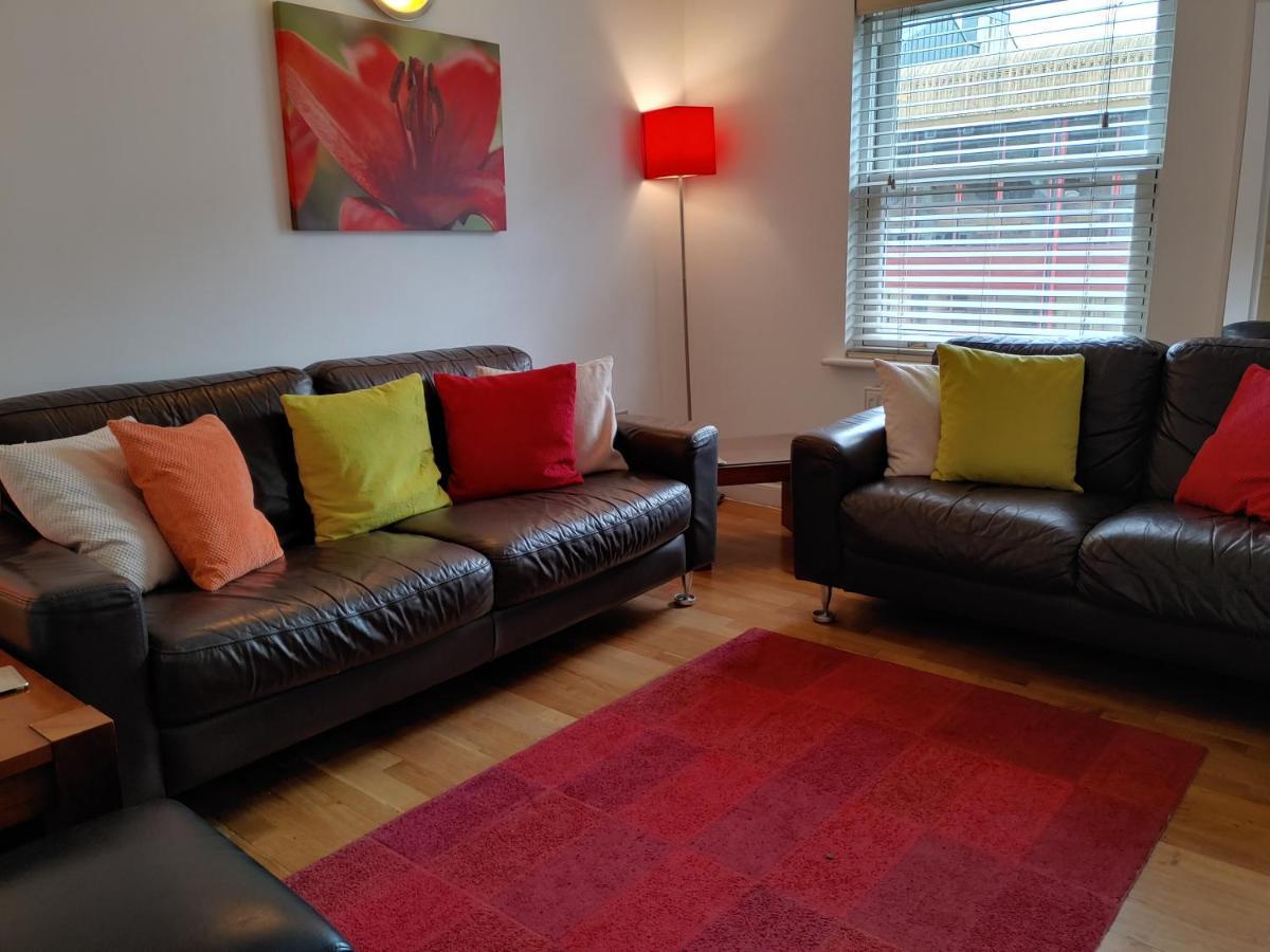 The House - Free 1st Breakfast - Free Parking Appartement *