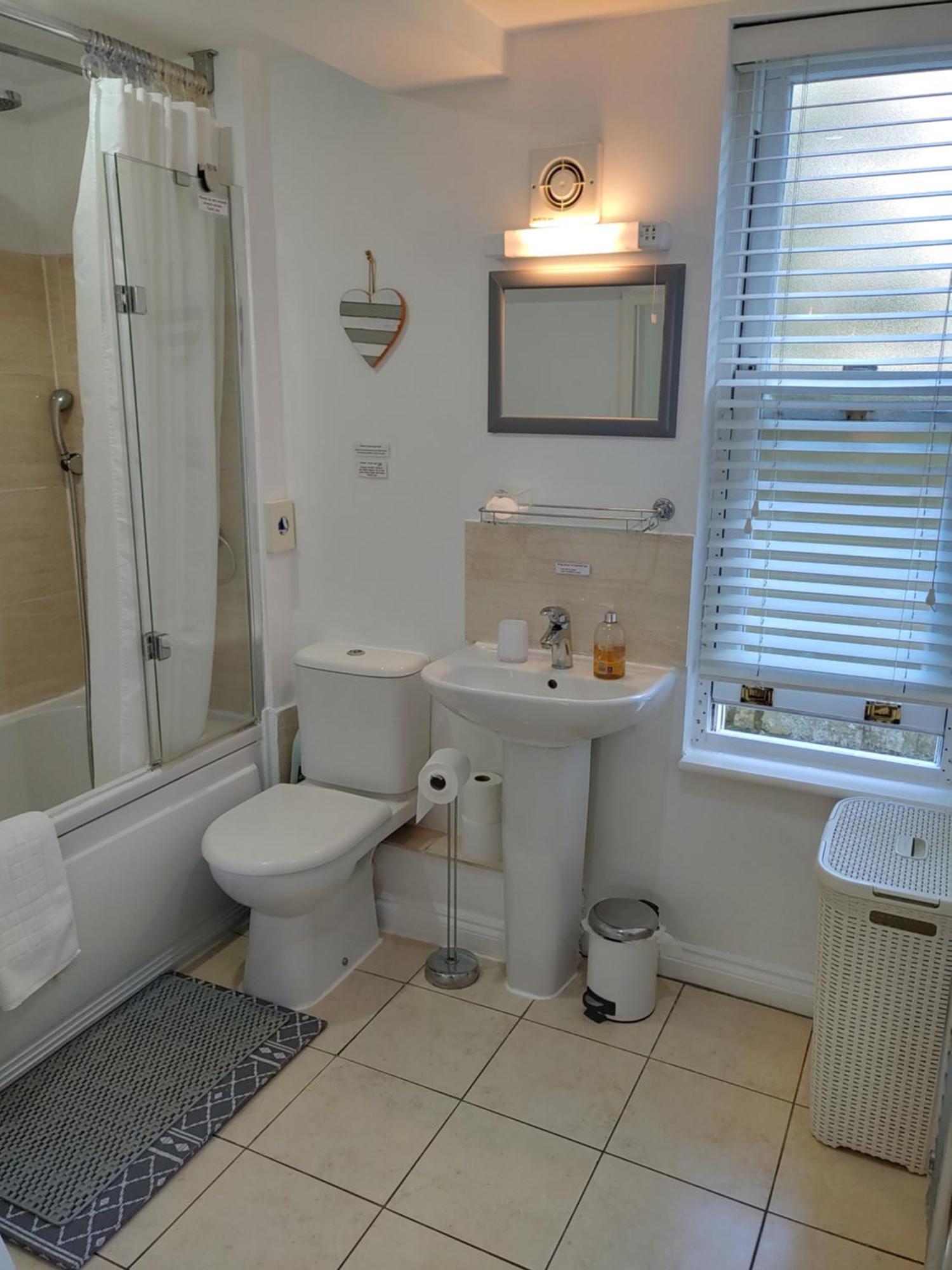 The House - Free 1st Breakfast - Free Parking Appartement *